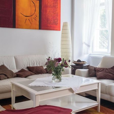 Spacious Old Town Luxury Apartment Λιντς Εξωτερικό φωτογραφία